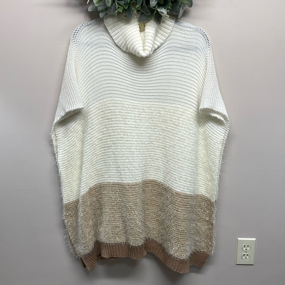 Apt. 9 Turtleneck Open Side Poncho Cream Tan Beige One Size Fits Most - Picture 1 of 12